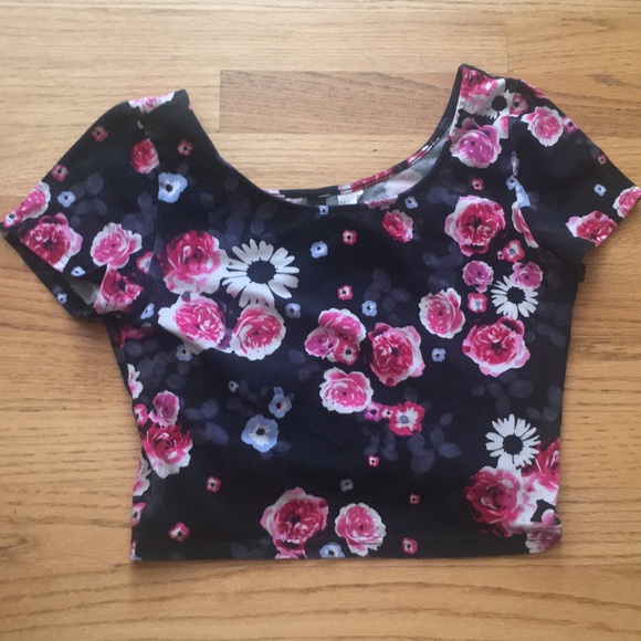 H&M Floral Crop Top - Picture 2 of 3